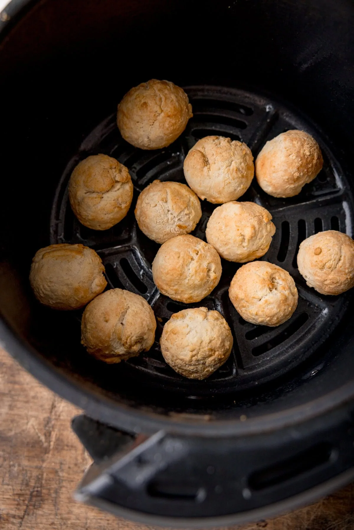air fryer basket design