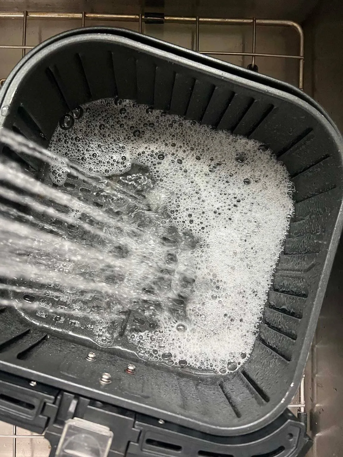 air fryer grease smoke prevention